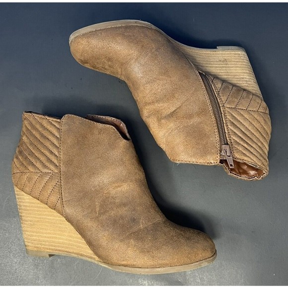 Carlos by‎ Carlos Santana Camira Brown Faux Suede Booties Ankle Boots Women's 9 - Picture 12 of 12